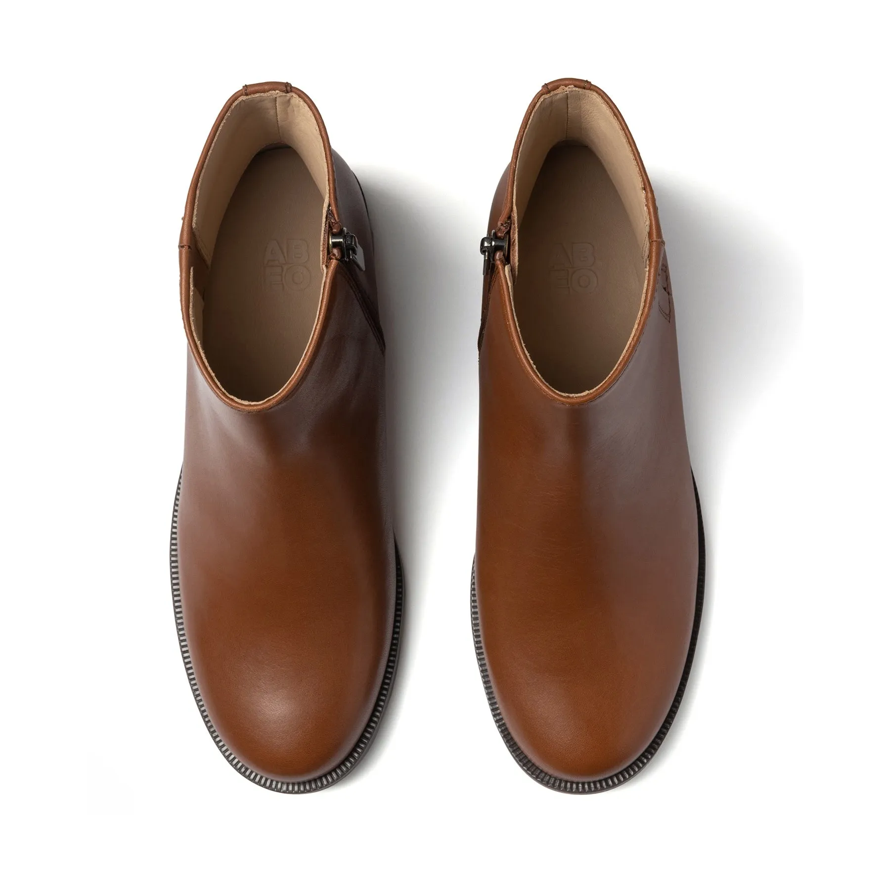 Subtle Finish Sport Inspired Traverse Ankle