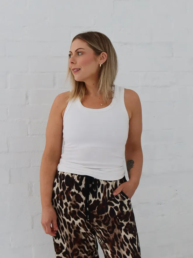 Charlee Tank - White Mountain Quick Release Closure