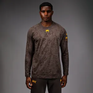 Flexible stretch UFC Fusion by Venum Fight Week Men??s Long Sleeve T-Shirt - Earthen Brown