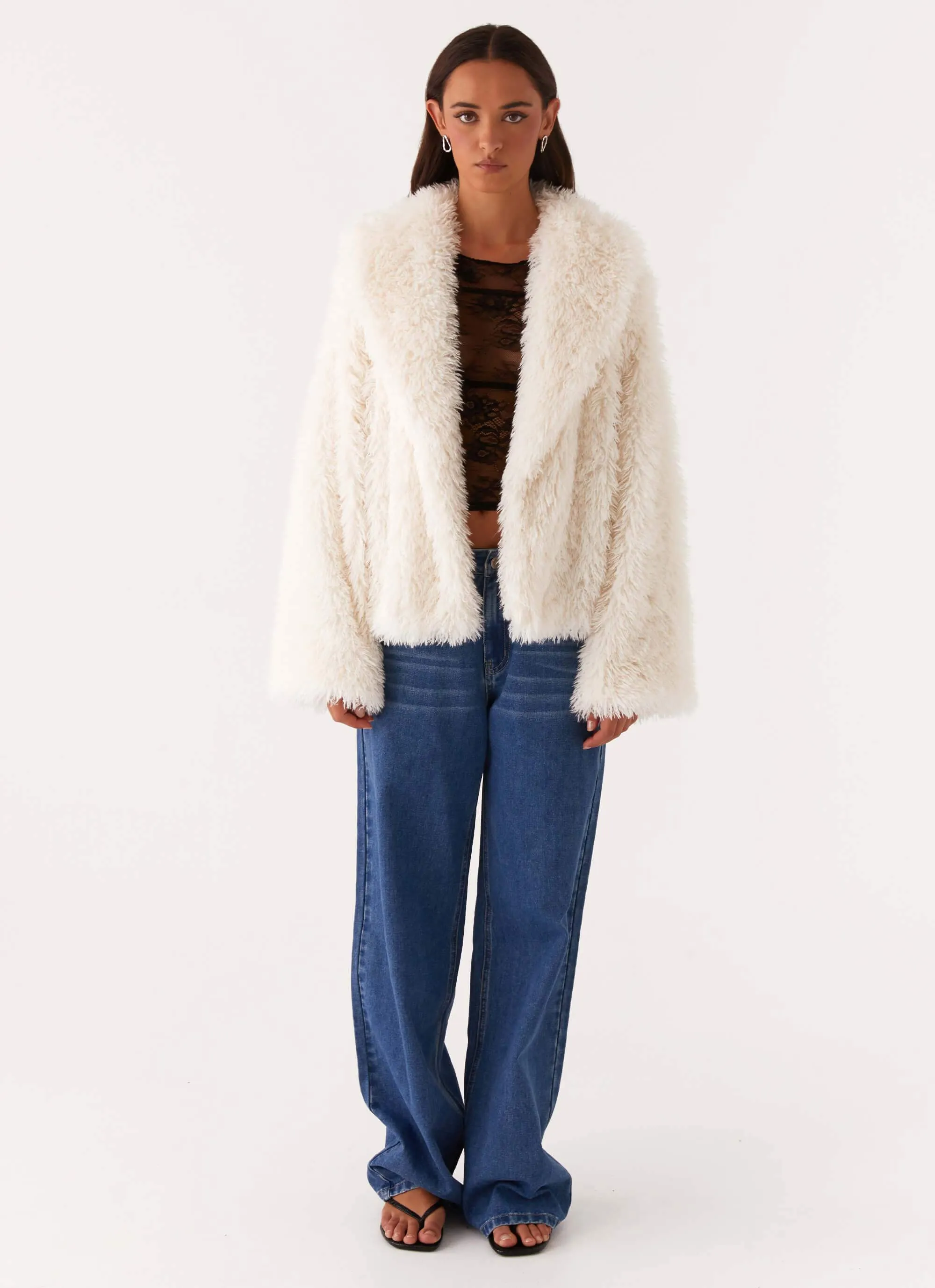 Denver Oversized Fur Jacket - Ivory Odor Resistant Treatment