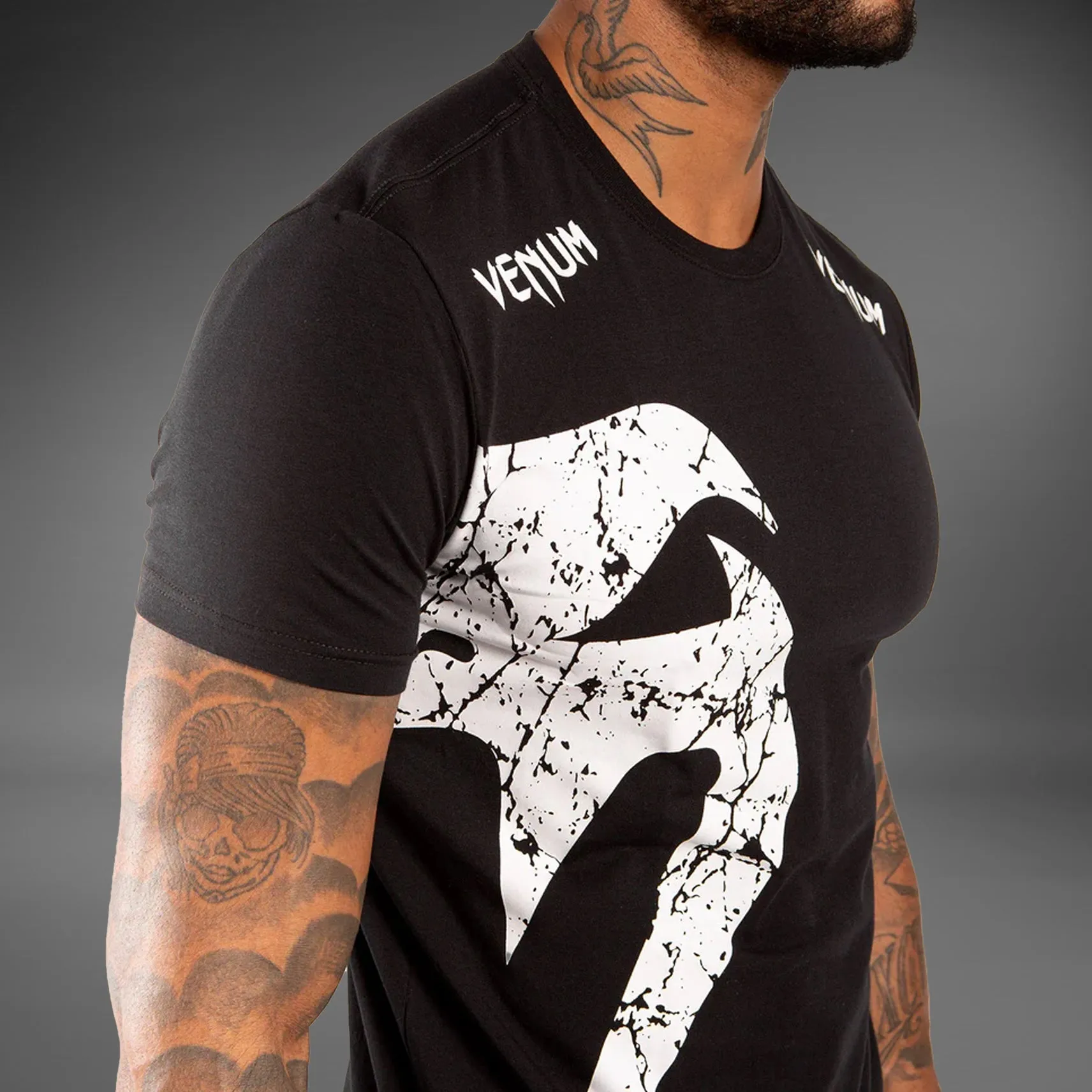 Venum Giant T-shirt - Black EnhancedDurabilityFinish
