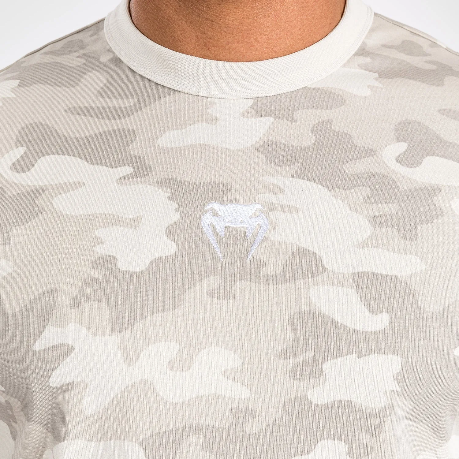 Chilly Day Essentials Light Casual Venum Vortex XL Men's T?CShirt - Sand Camo