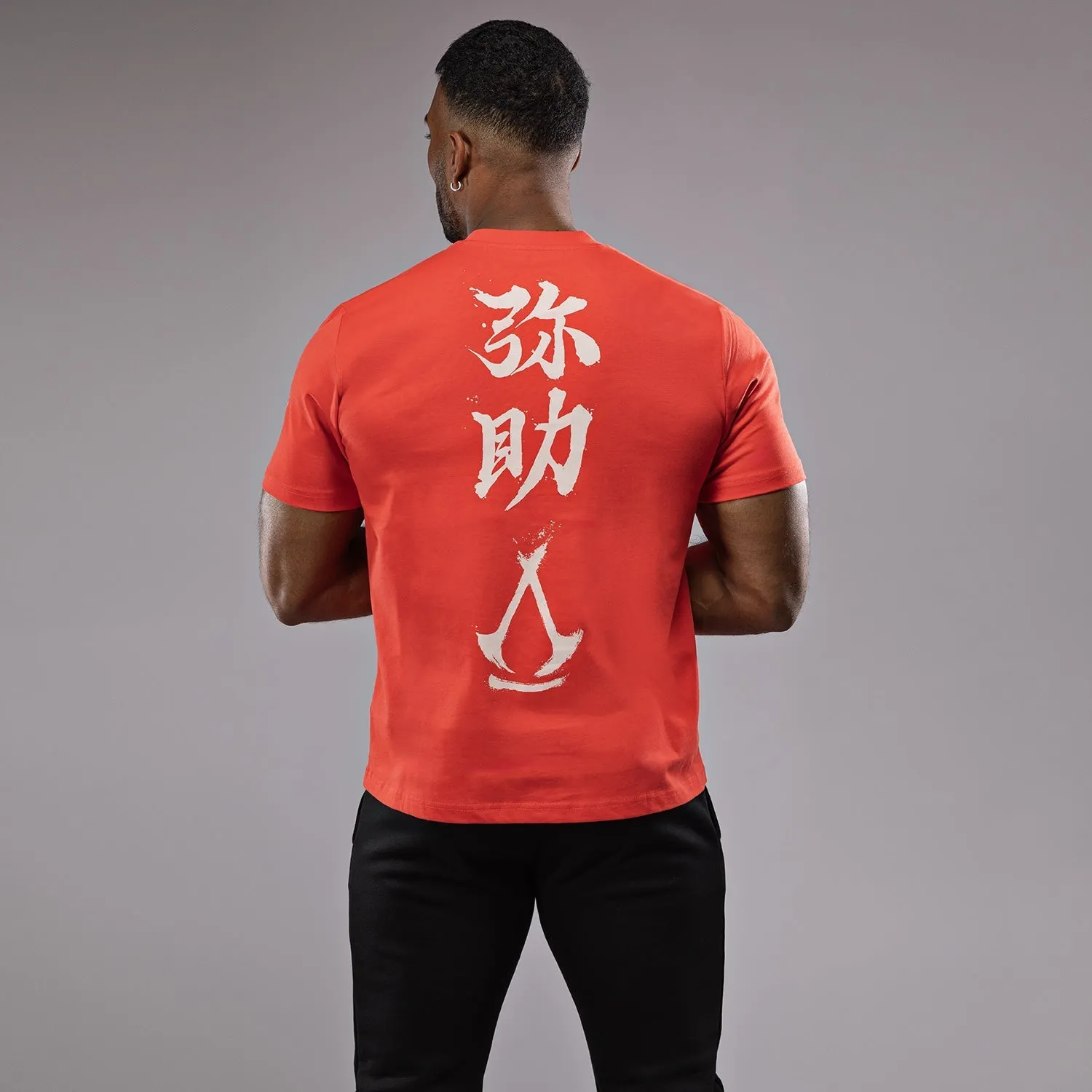 Venum x Assassin's Creed Shadows T-Shirt - Red skinny but not tight