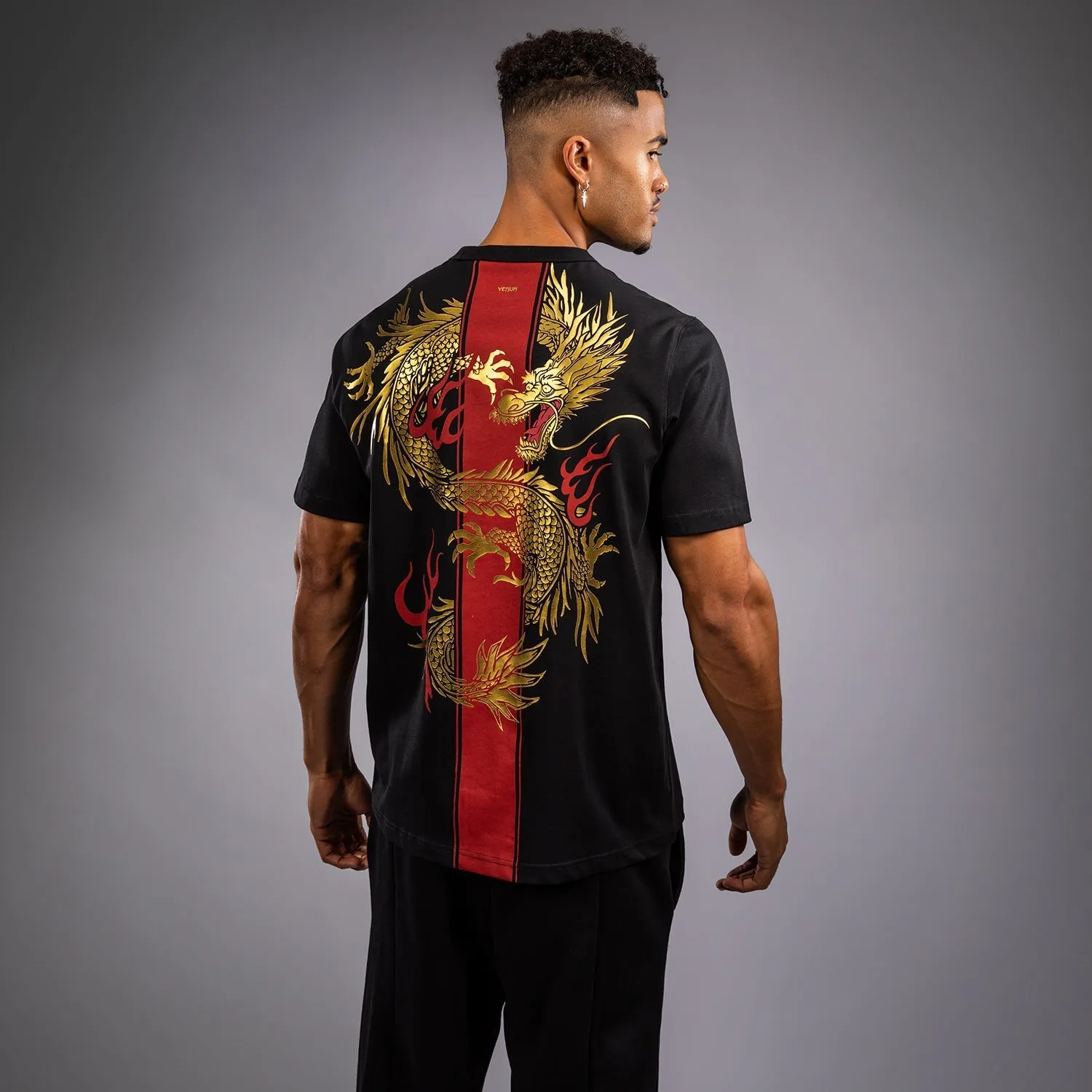 Chic Wearable Venum x TEKKEN 8 - Marshall Law T-Shirt - Black/Red/Gold
