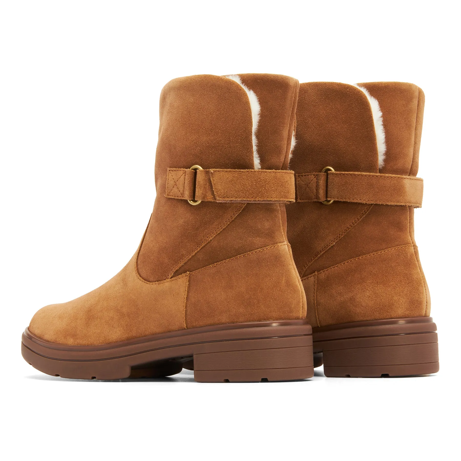 Vista Mid Boot Sturdy Low Profile Silhouette