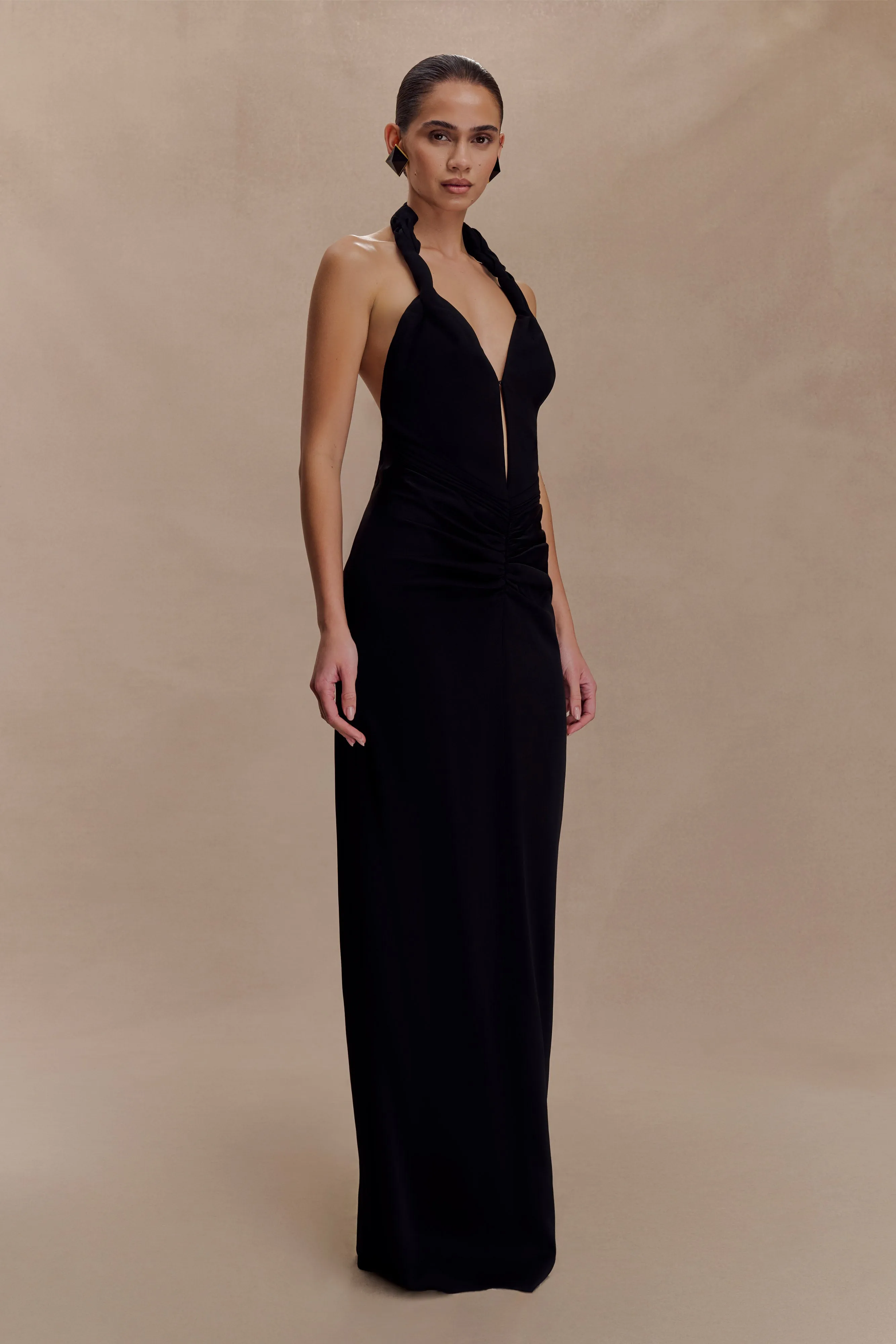 Smooth Layering Vivianne Low Neck Maxi Dress - Black