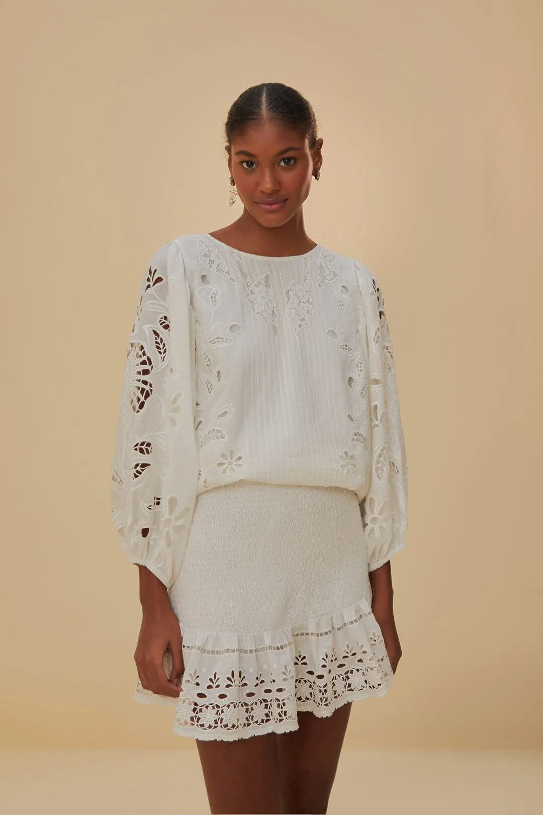 Season To Season White Richelieu Mini Skirt