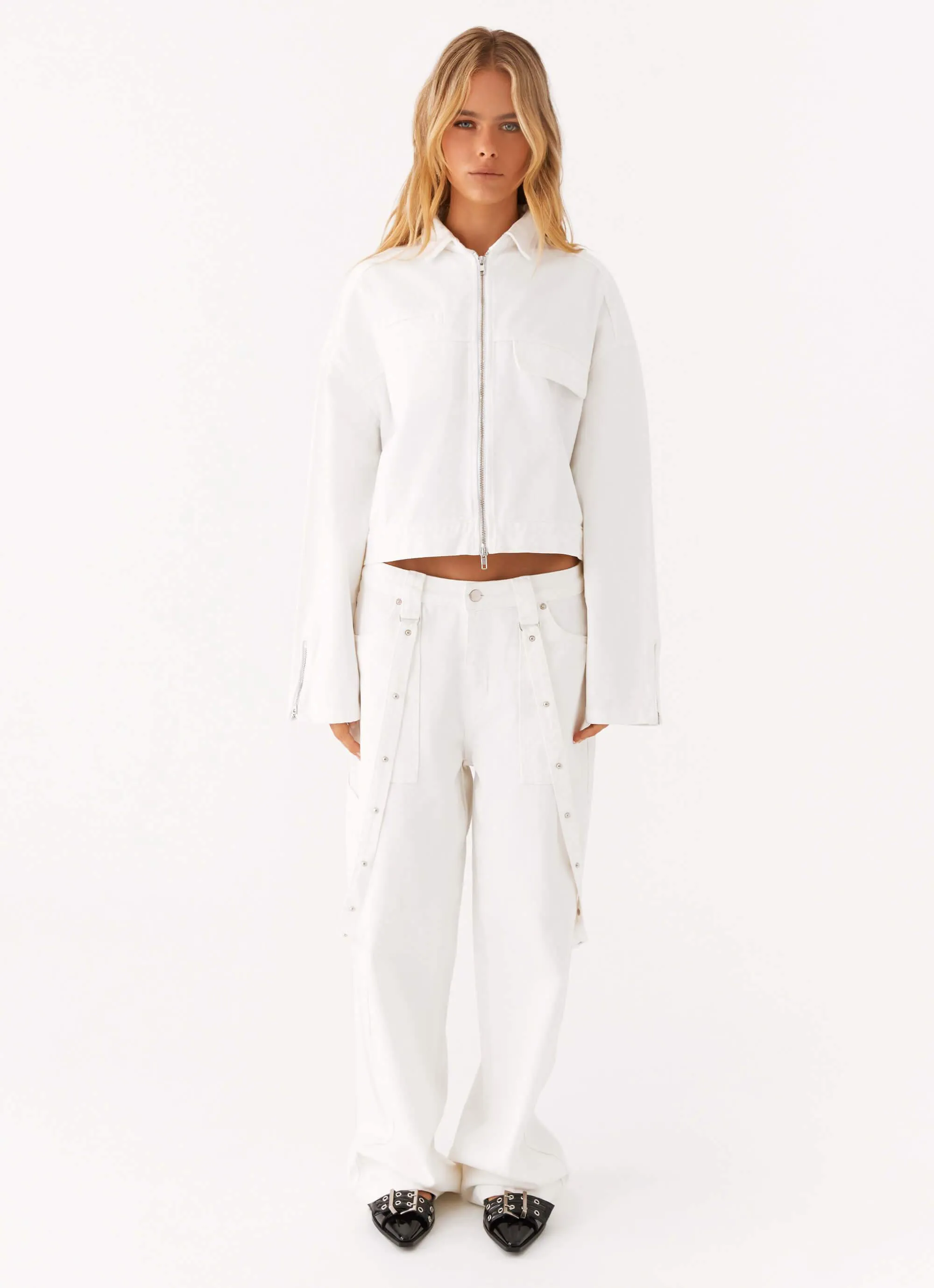 Stormy Oversized Denim Jacket - White Contemporary Fit