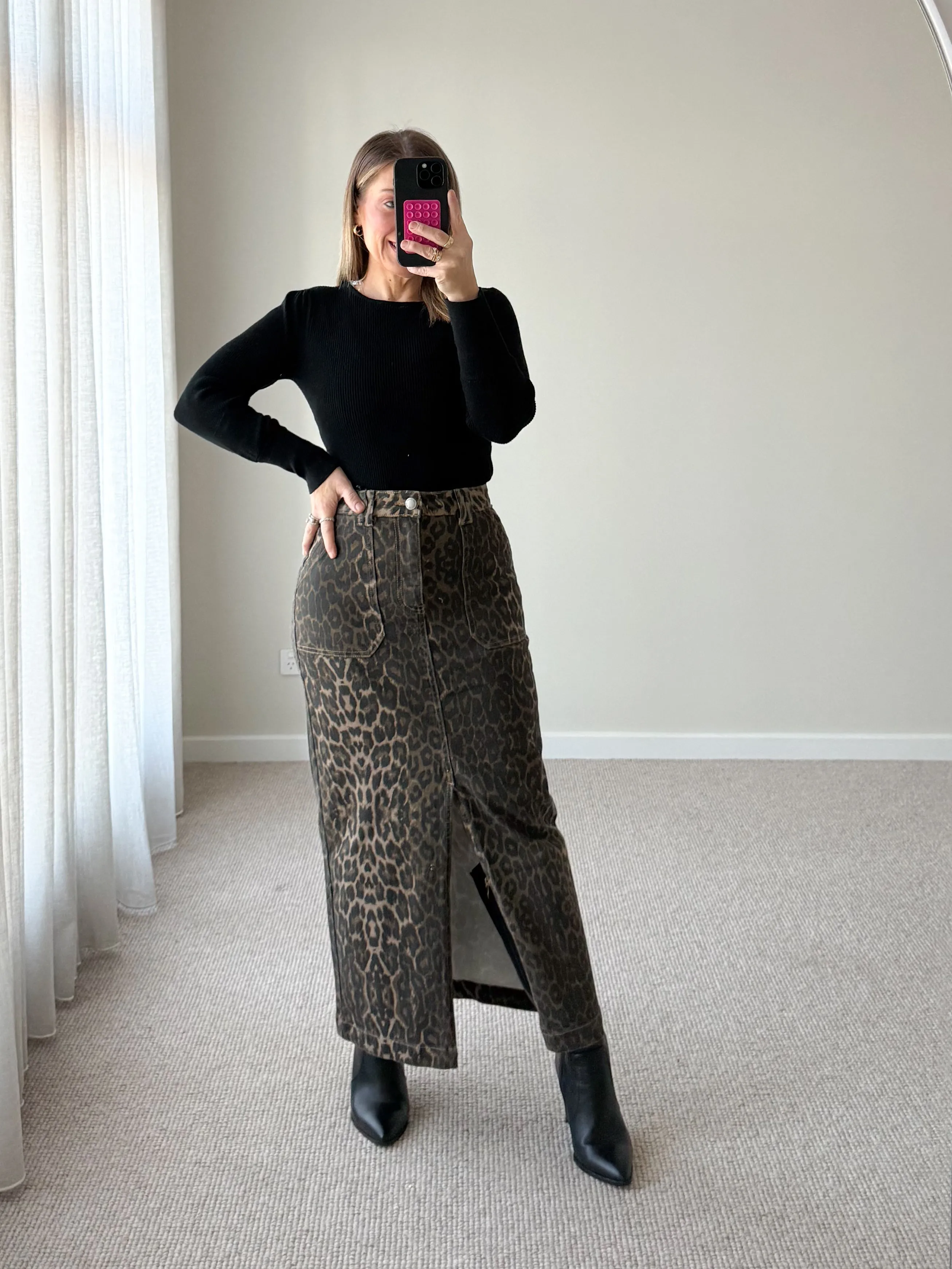 Denzil Skirt lace accents Durable Hem