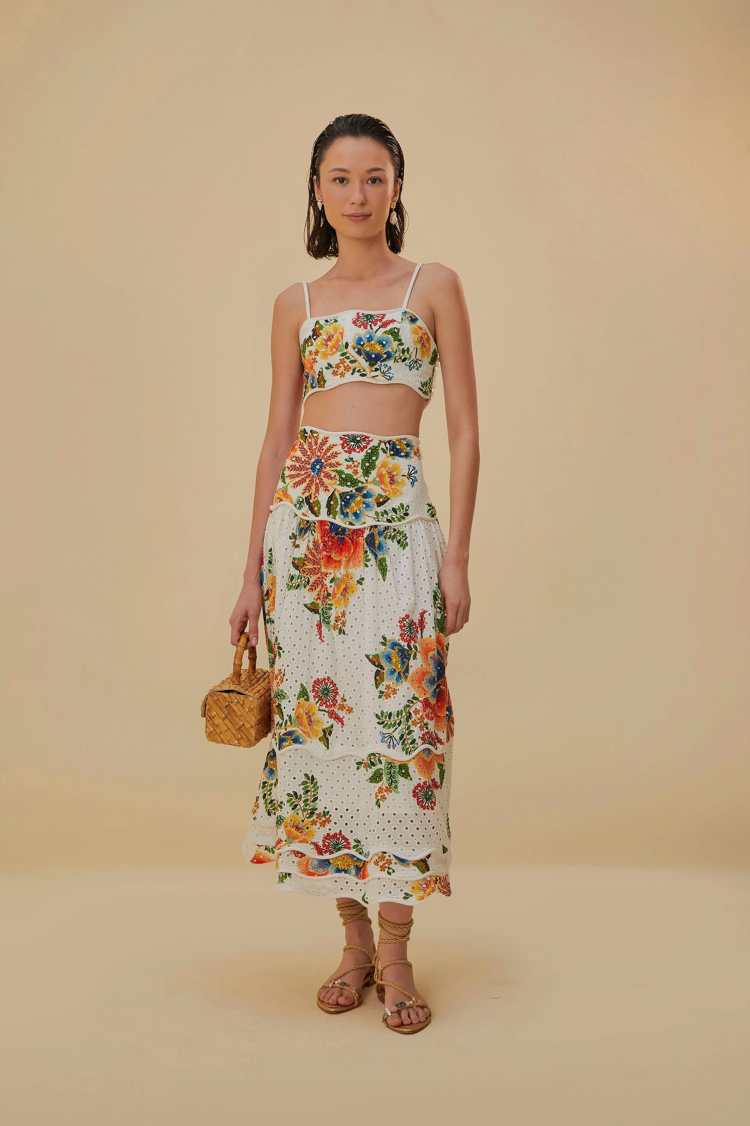 White Delicate Garden Sleeveless Crop Top Windproof Outer Layer Breath Skin