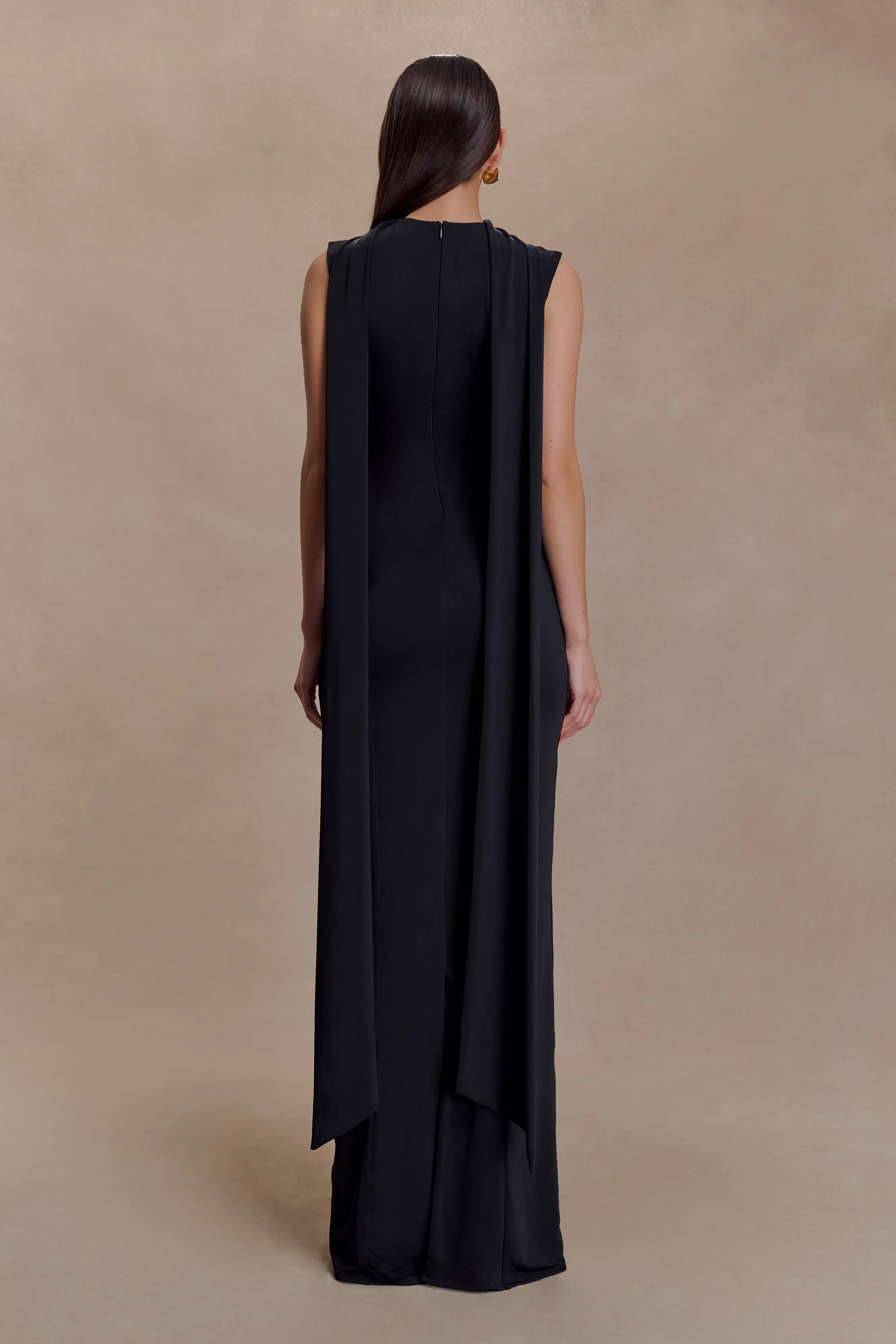 Daily Casual Wisteria Slinky Maxi Dress With Scarf - Black