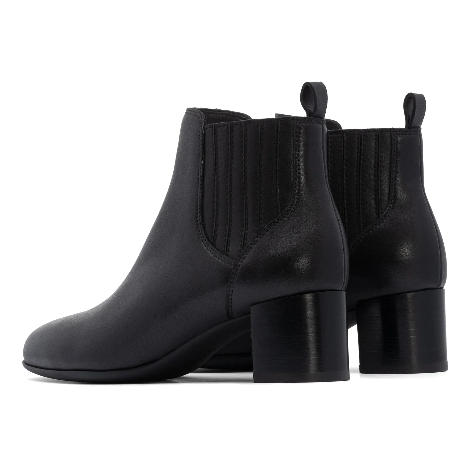 Mud Resistant Active Nomad Water Wall Plaza Chelsea